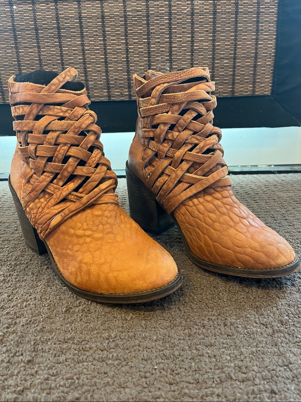 Free People Carrera Woven Leather Ankle Booties – Tan (Size 37 / US 6.5-7)